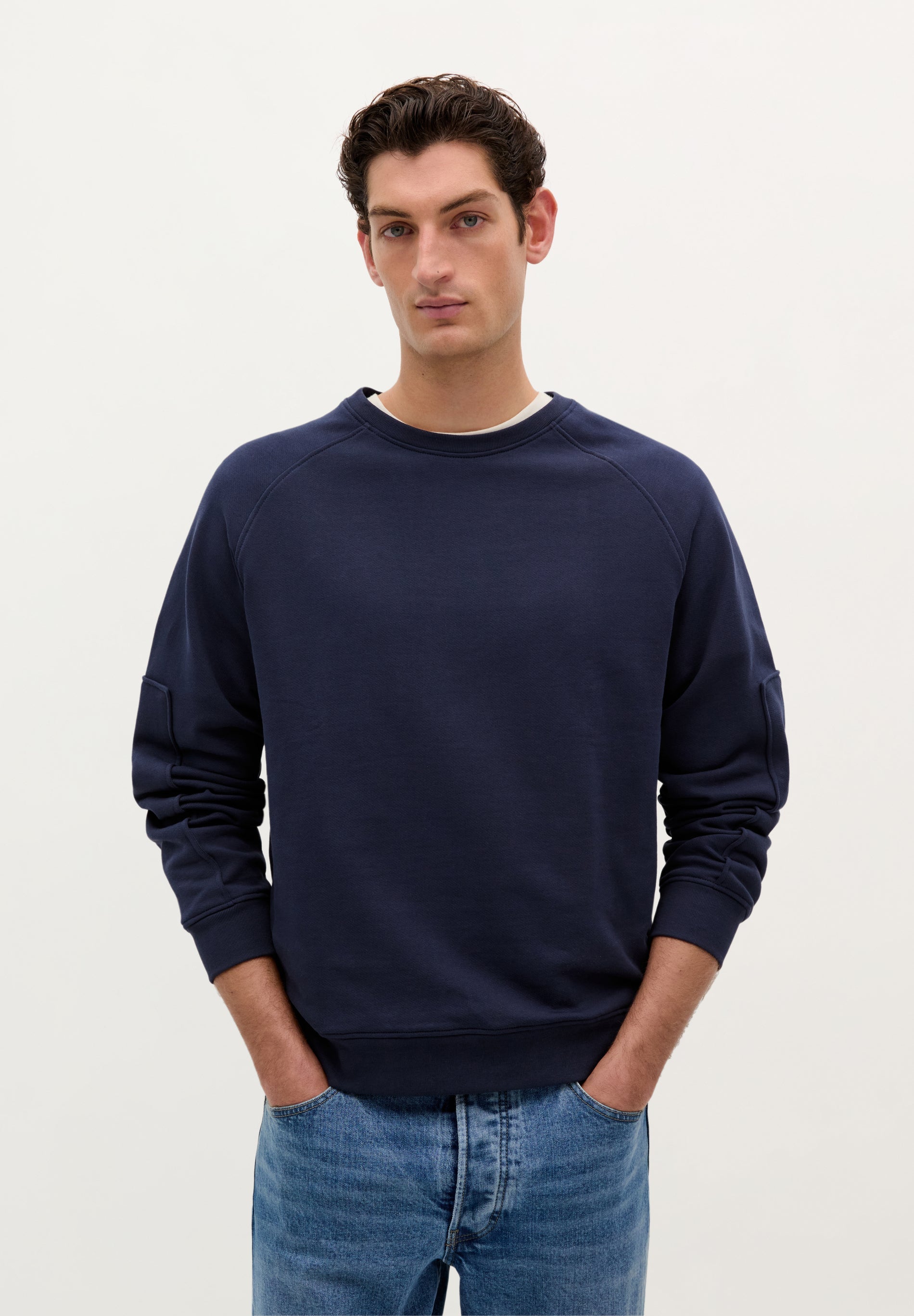 SC RAGLAN SWEATER