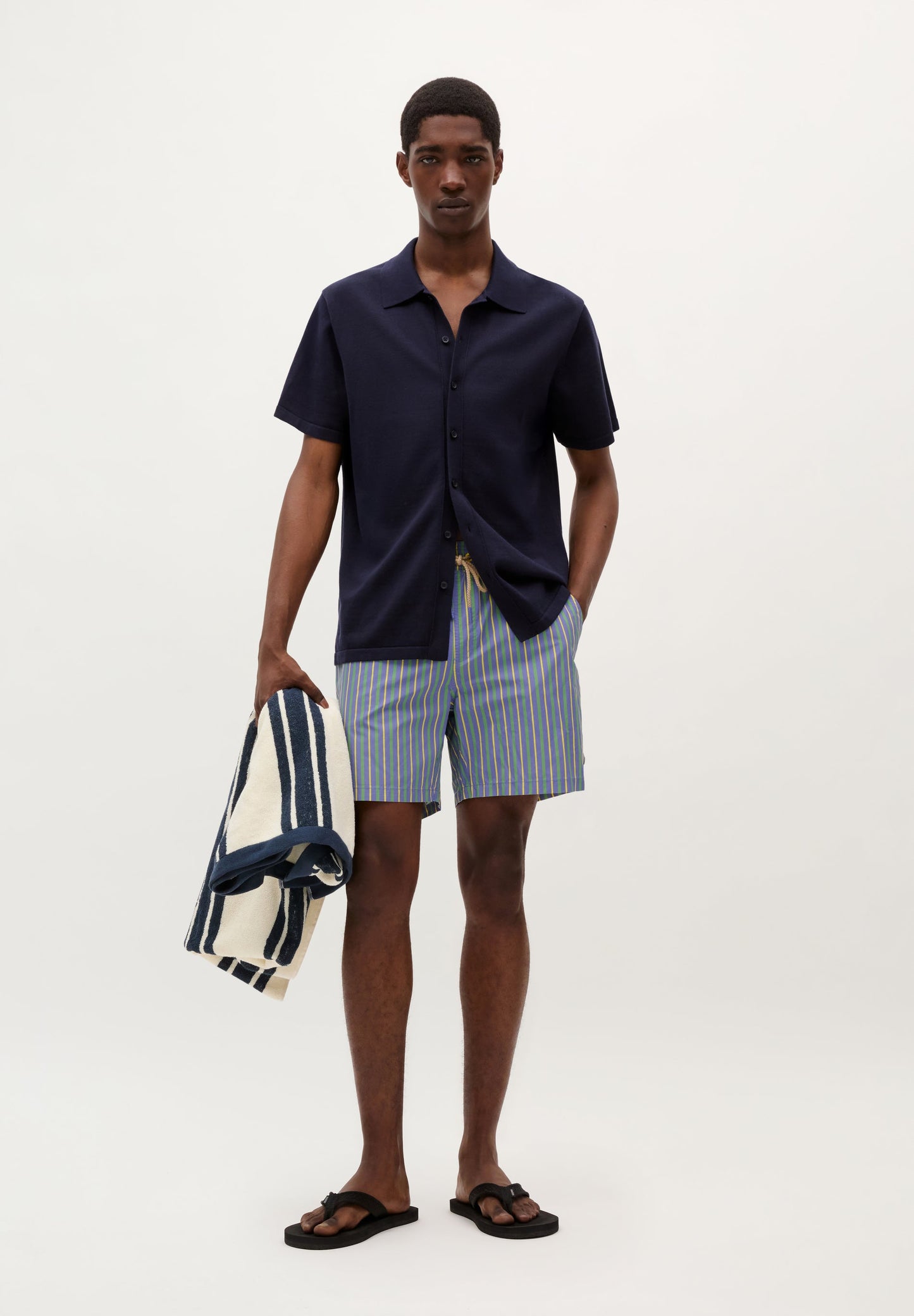 CONTRAST STRIPED SWIMMING TRUNKS