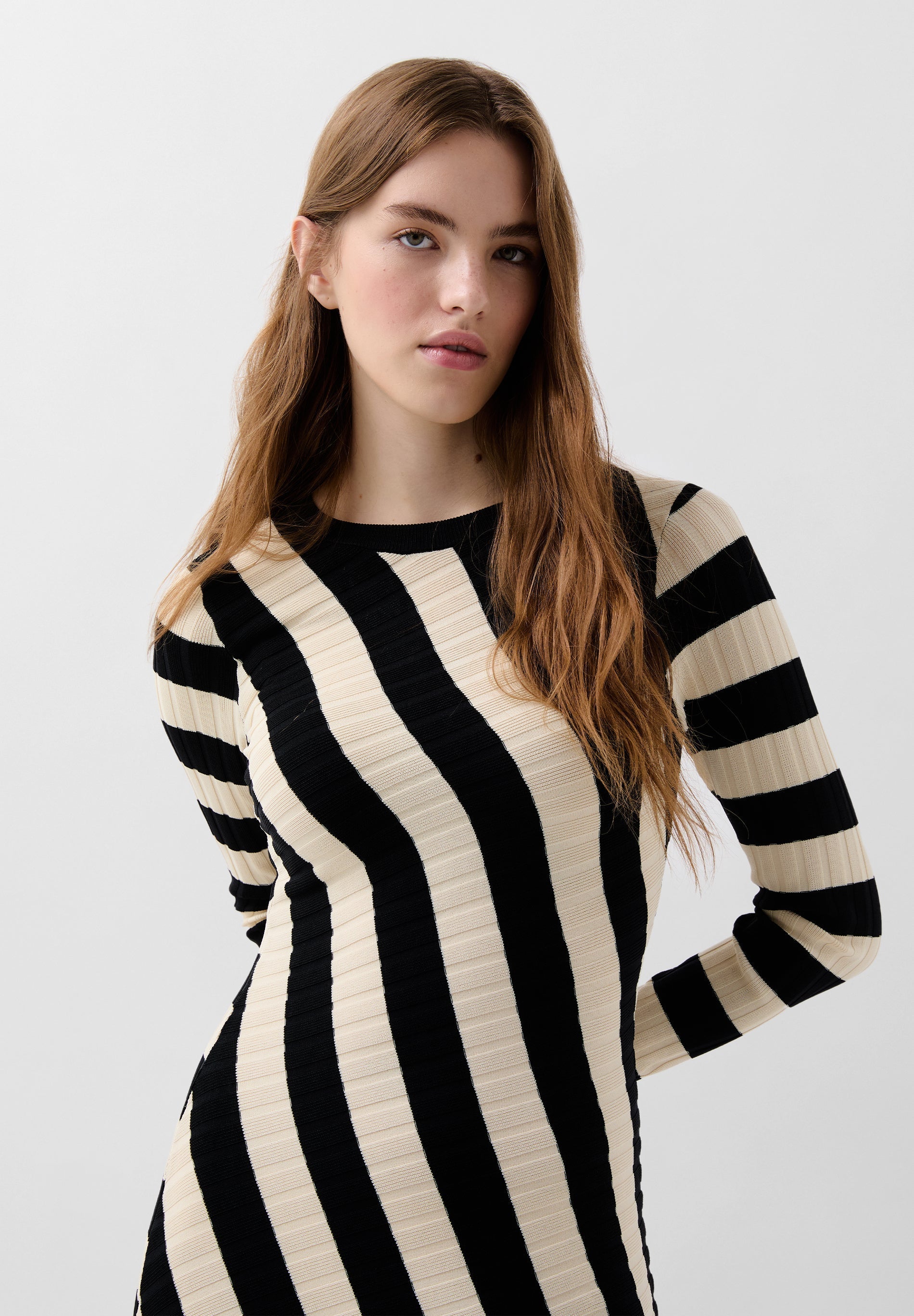 STRIPED KNIT DRESS