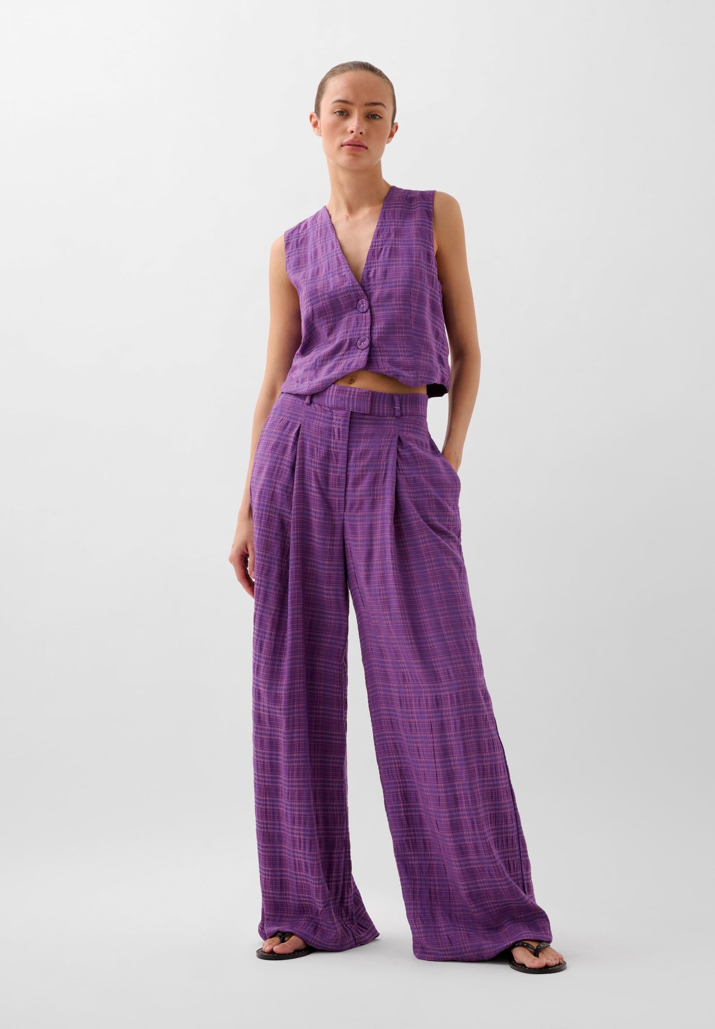 STRIPED WAISTCOAT WITH EMBROIDERED DETAILS