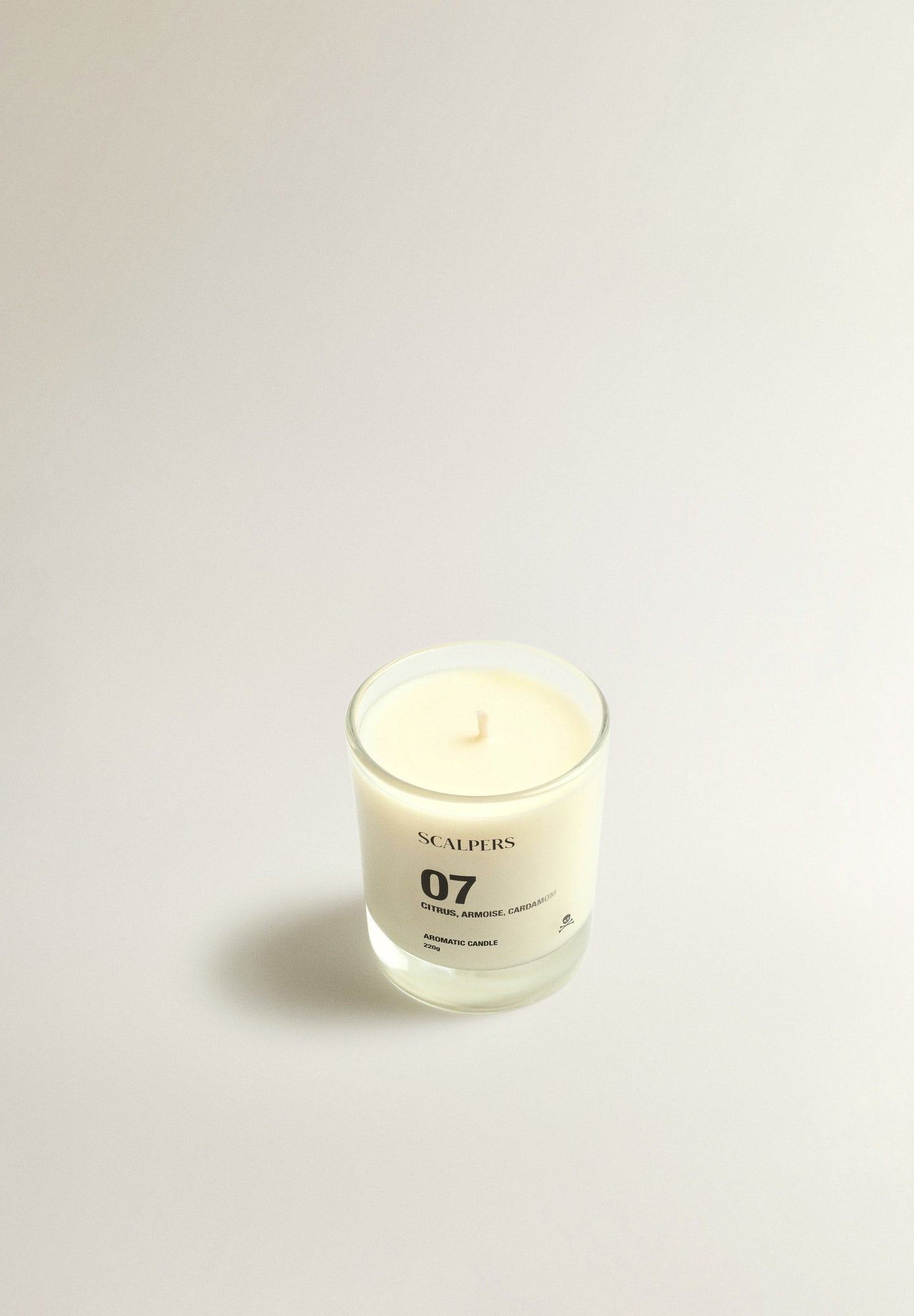 07 CITRUS, ARMOISE, CARDAMOM 220G SCENTED CANDLE