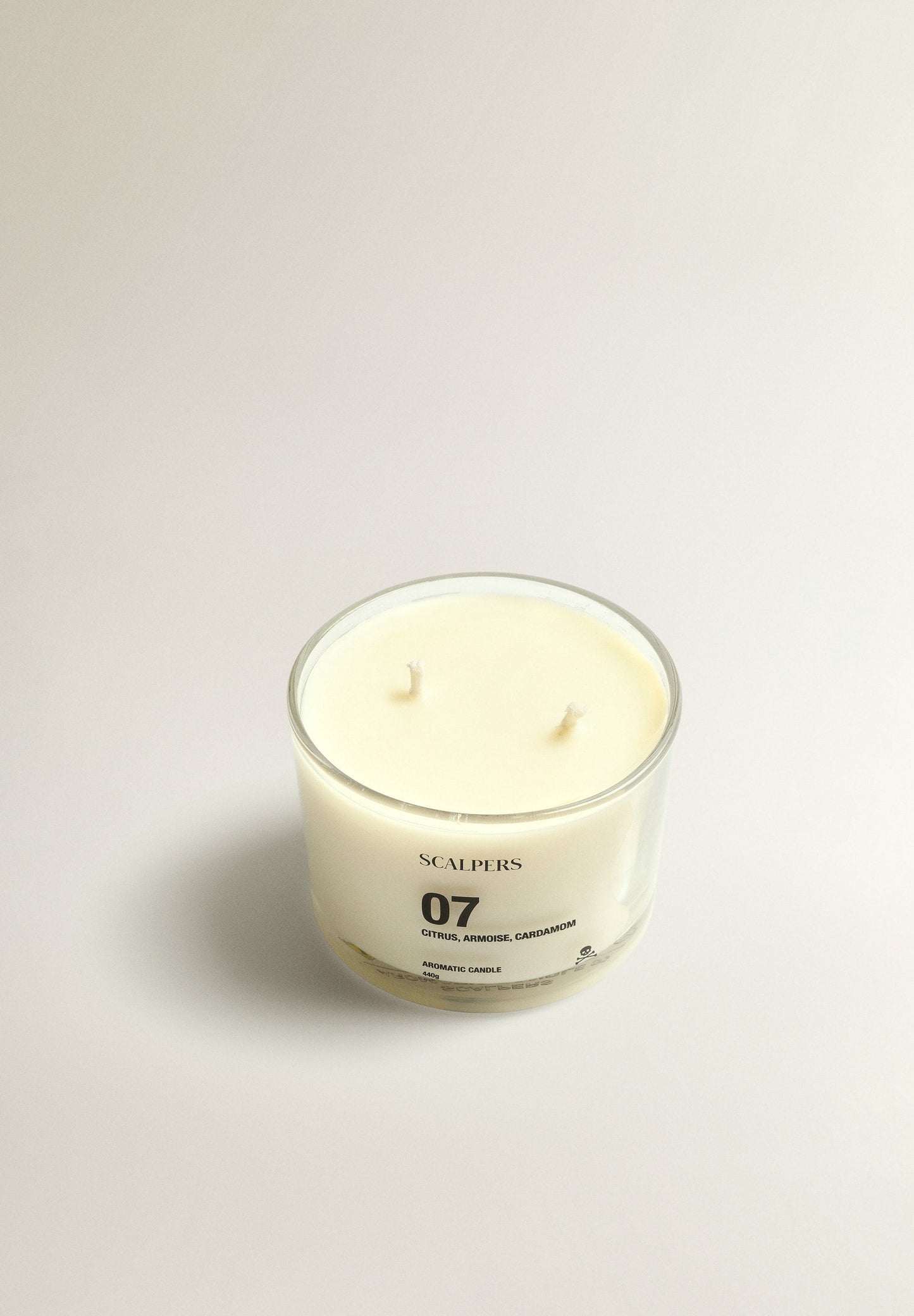 07 CITRUS, ARMOISE, CARDAMOM 440G SCENTED CANDLE