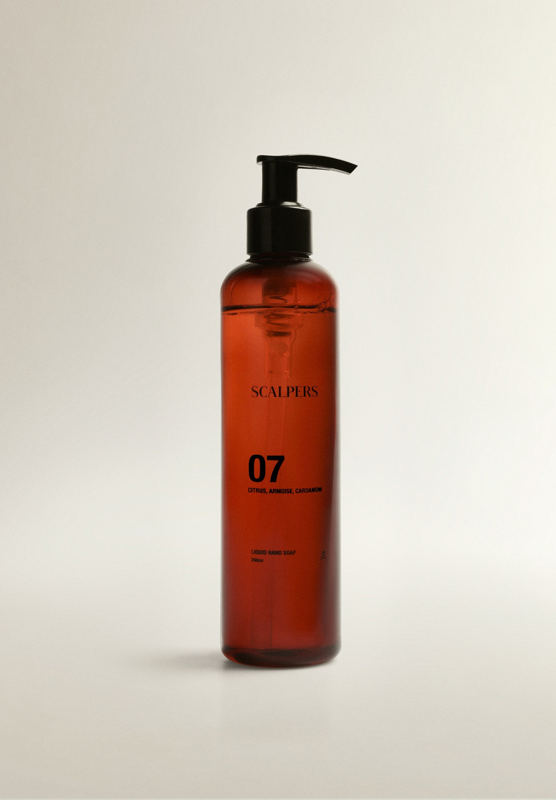 07 CITRUS, ARMOISE, CARDAMOM 250ML LIQUID SOAP