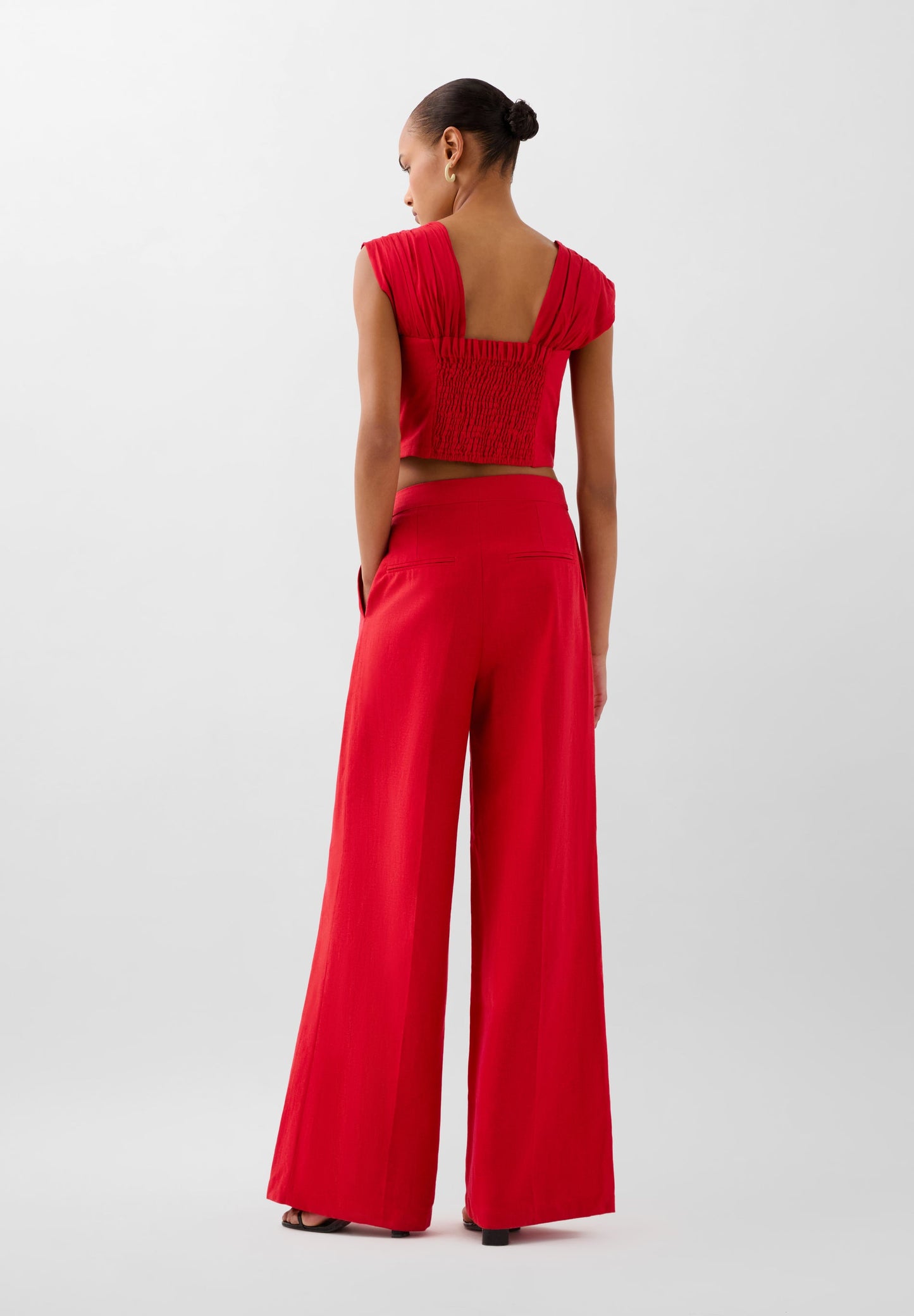 DRAPPED LINEN PANT