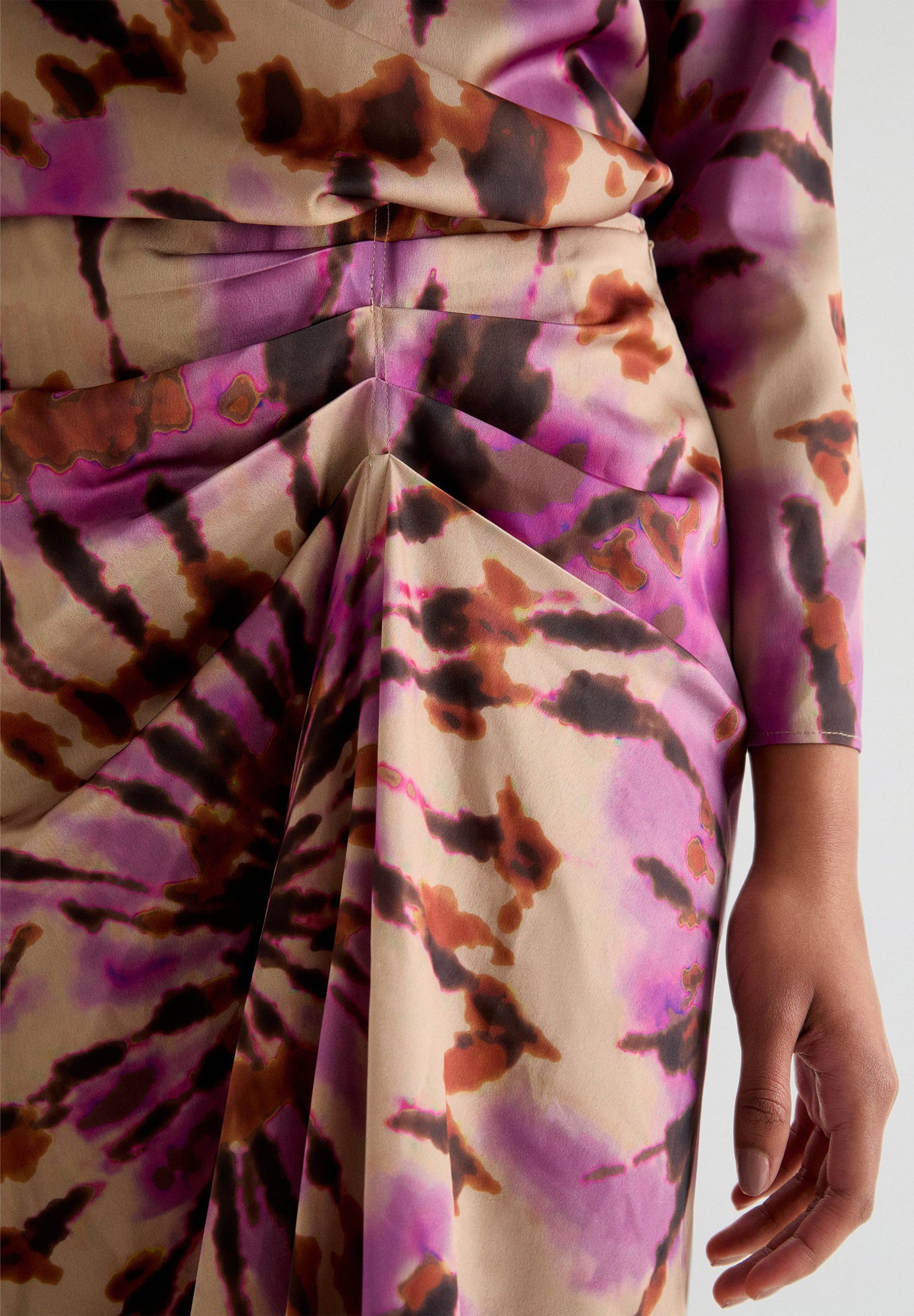 TIE-DYE MIDI SKIRT