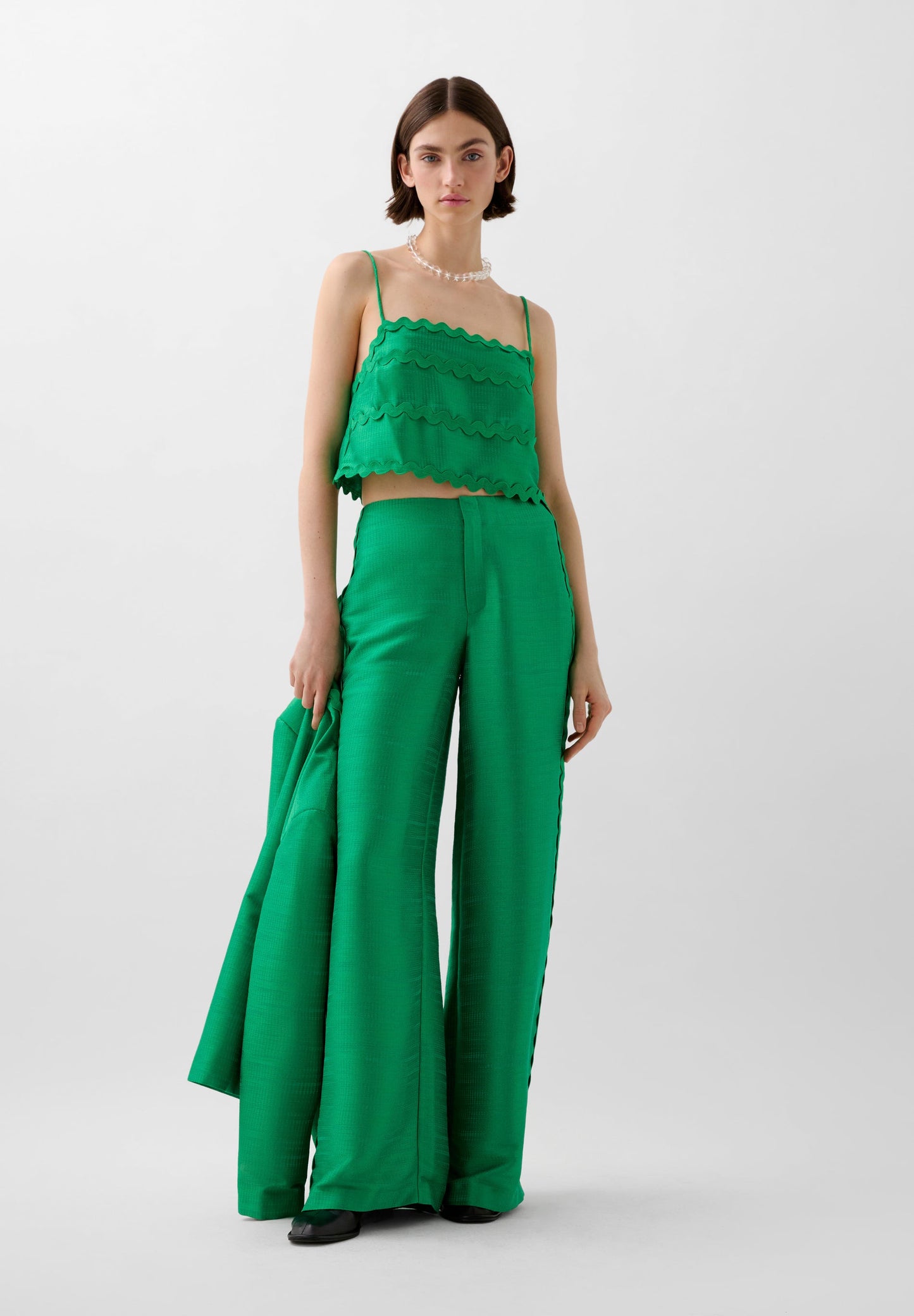 FULL LENGTH TROUSERS WITH SCALLOPED DETAIL