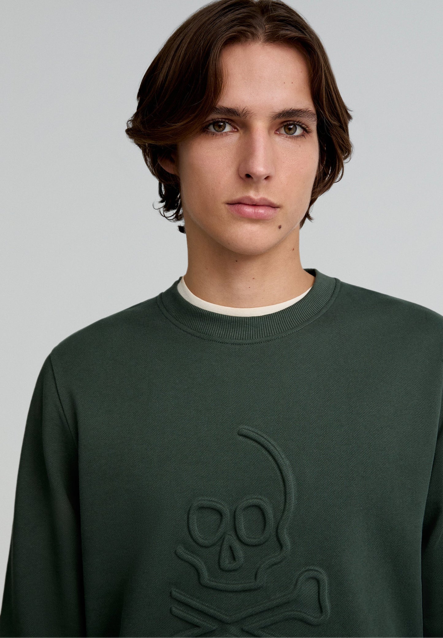 SWEATSHIRT WITH RAISED LOGO