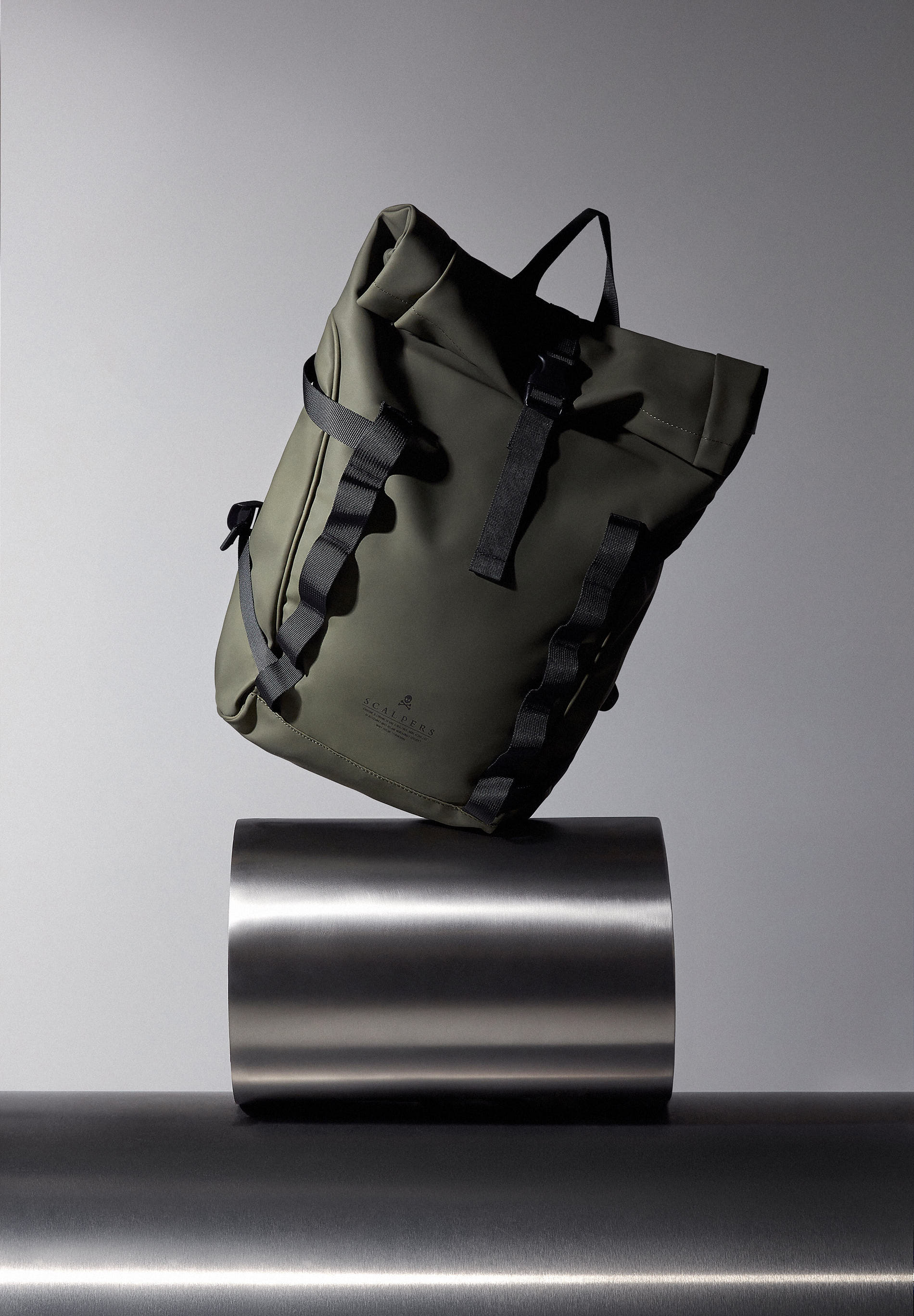 ROLL-UP TECHNICAL BACKPACK