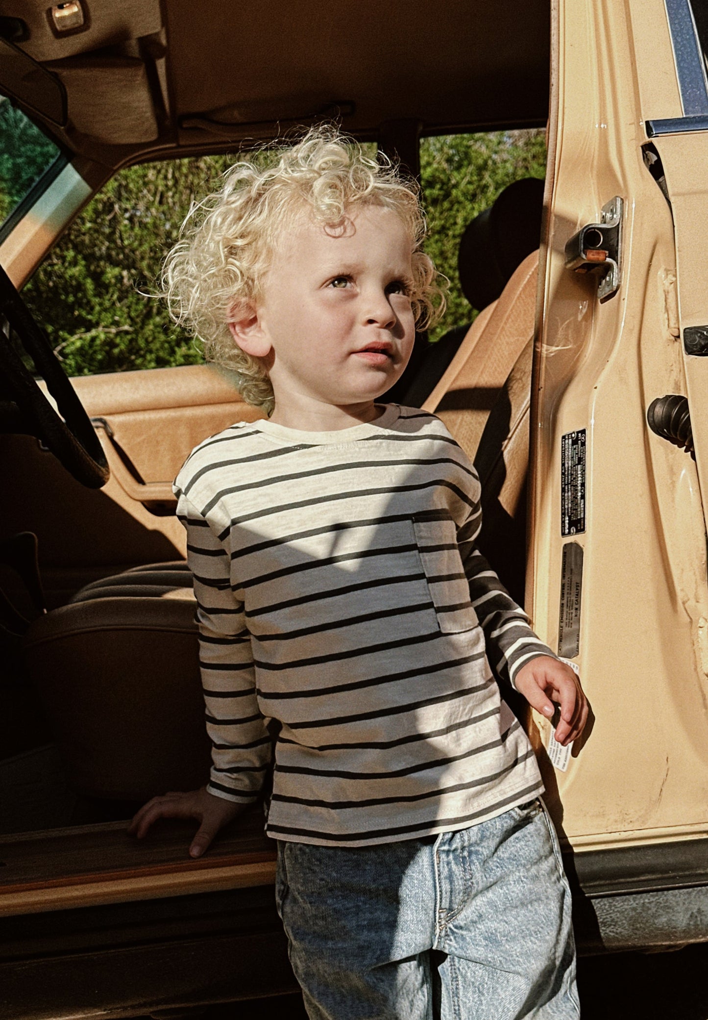 STRIPED T-SHIRT WITH CONTRAST POCKET